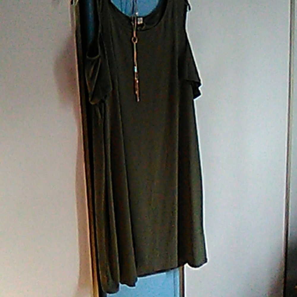 New Short dress 34 in long New